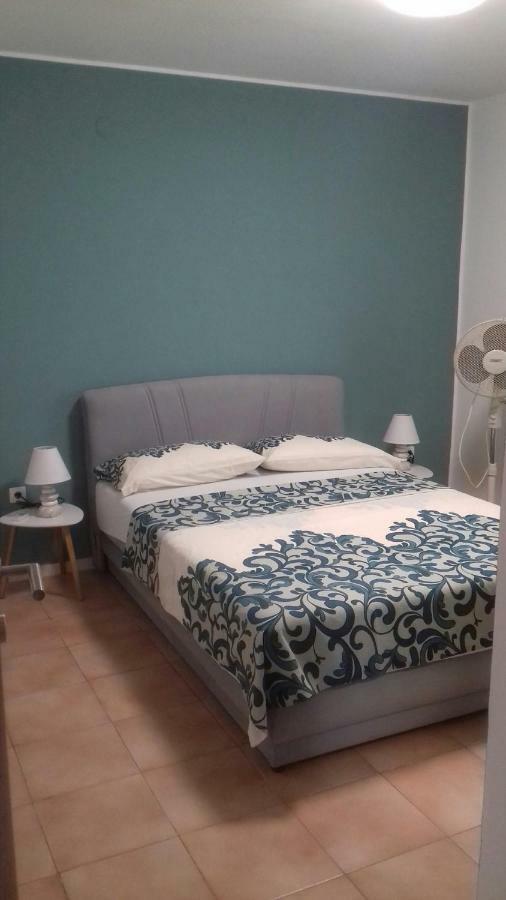 Ferienwohnung Nikol Sevid Exterior foto