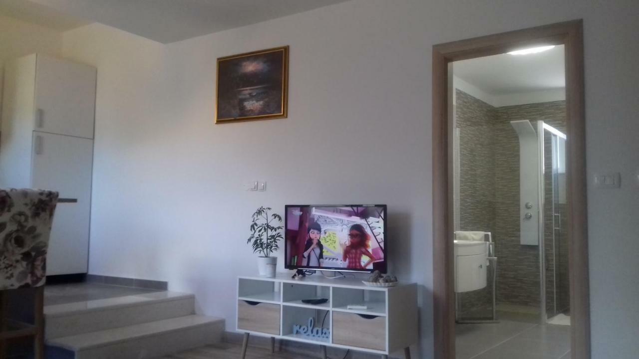 Ferienwohnung Nikol Sevid Exterior foto