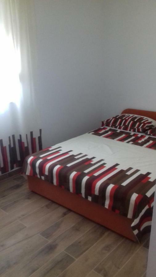 Ferienwohnung Nikol Sevid Exterior foto