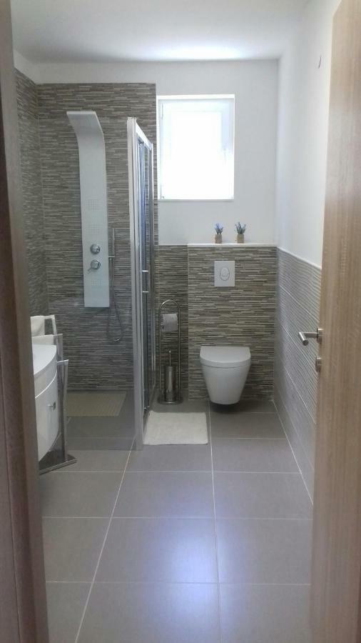 Ferienwohnung Nikol Sevid Exterior foto